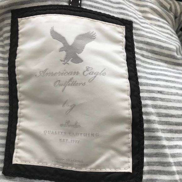 American Eagle Outfitters Brown Puffer Vest - Picture 5 of 5